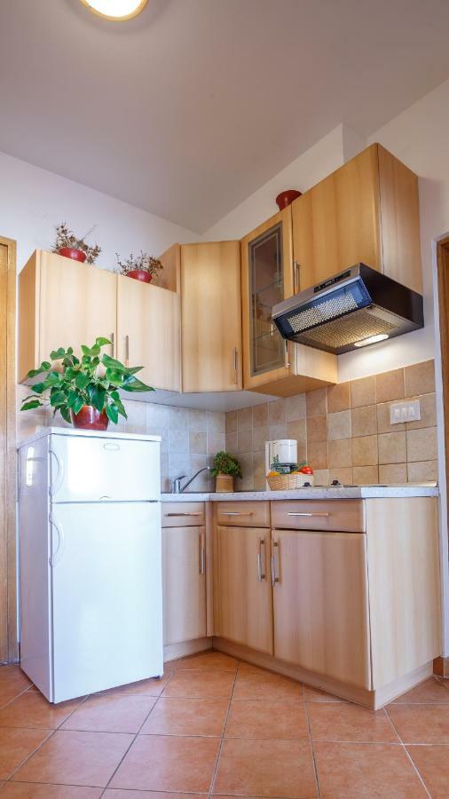 Apartment Josephine 2 مالينسكا المظهر الخارجي الصورة